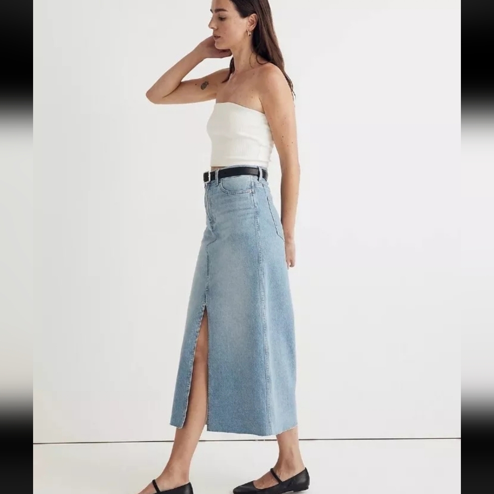 Madewell Denim Maxi Skirt Center Slit Raw Edge Size 27 Light Wash